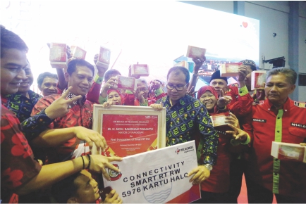DANY GANDENG TELKOMSEL