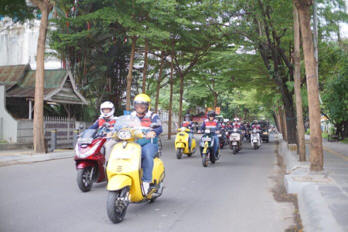 touring