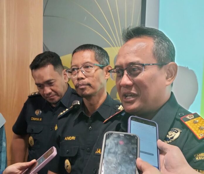 Kepala Kanwil DJBC Sulbagsel Djaka Kusmartata