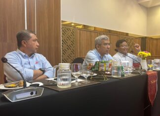 Guru Besar Unair, Sebut Berat Tantangan Pengembangan Ekonomi Syariah di Indonesia